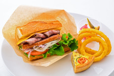 【TO GO MENU】Breakfast Box 4月29日~